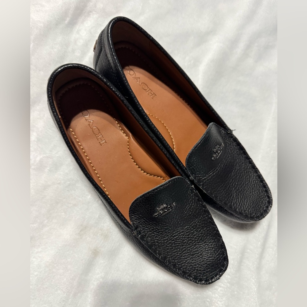 Women COACH leather loafers